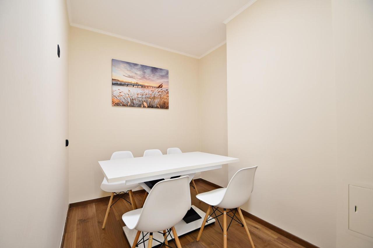 Wola Apartment Varşova Dış mekan fotoğraf